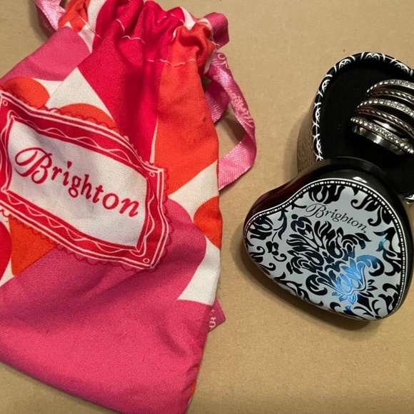 Brighton ring and heart box - Picture 2 of 2